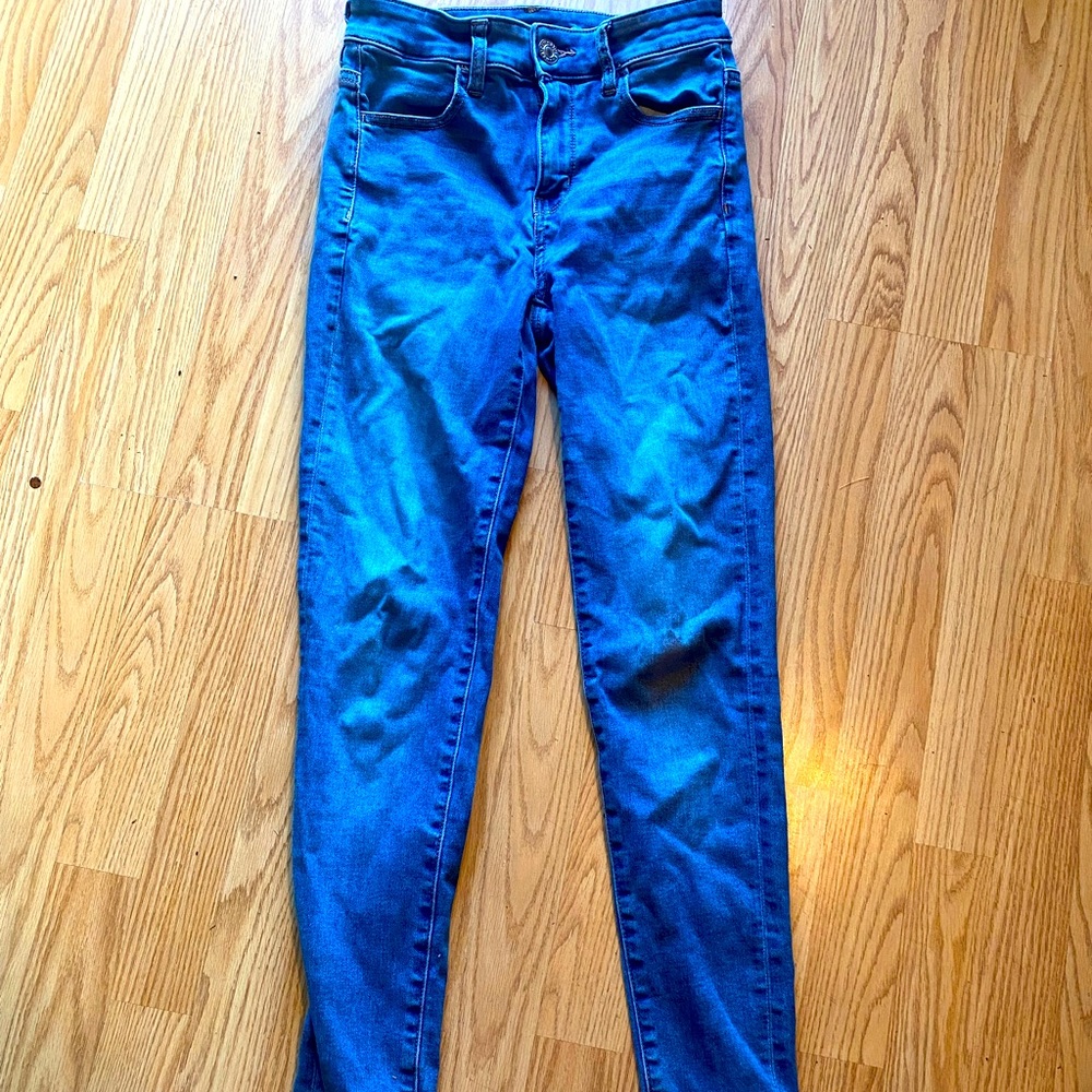 AE jeans sz 4